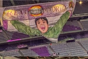 致敬!马卡报:皇马球迷今晚将在伯纳乌展示巴斯克斯TIFO