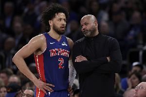 康宁汉姆：面对包夹我处理得不如预期 会继续看录像提升